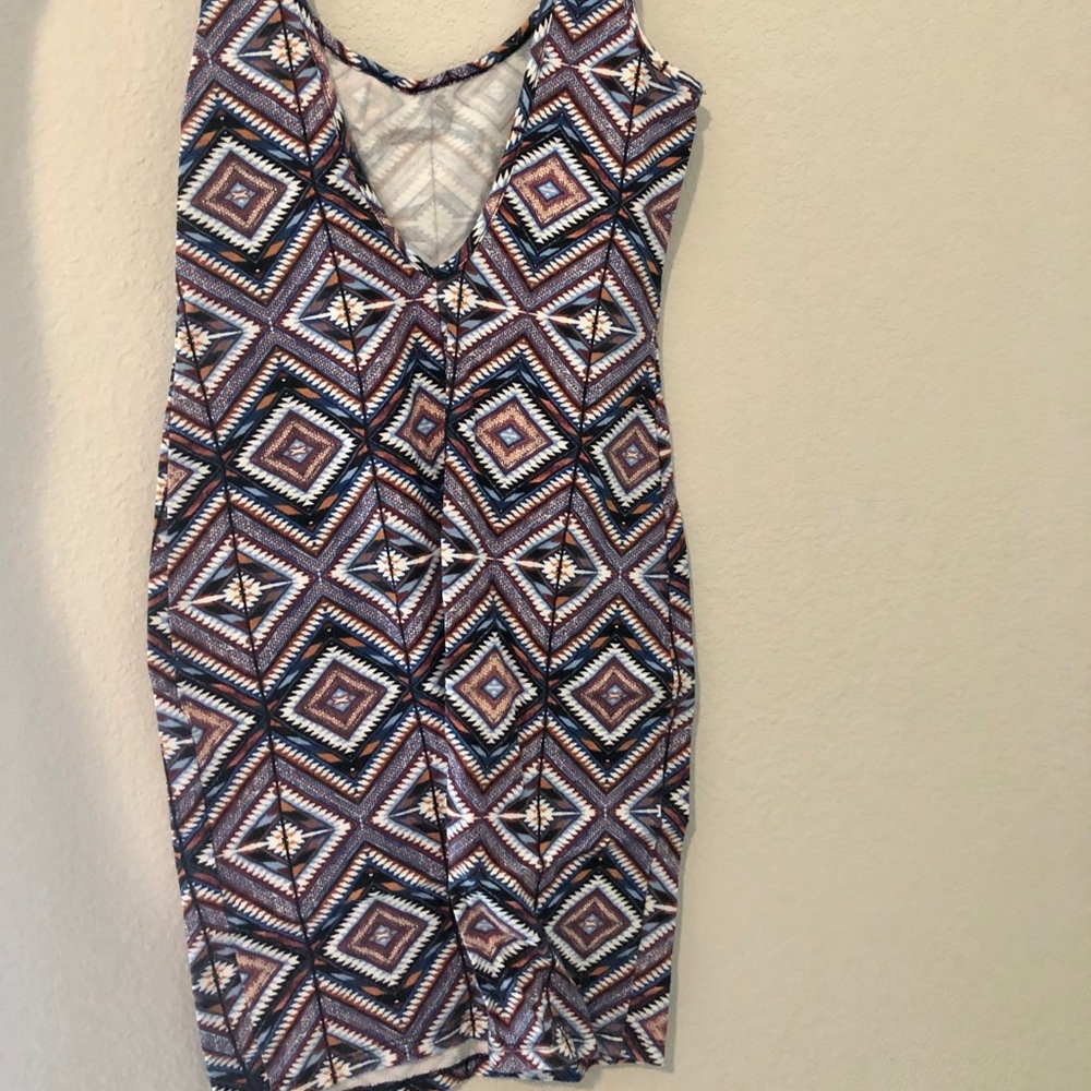 Dress - Picture 3 of 3